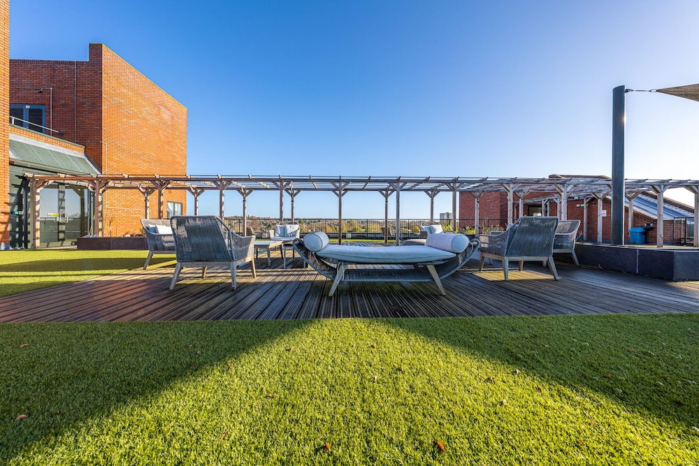 Luxury 1 Bedroom Serviced Apartment in the Heart of Stevenage, 사진 12