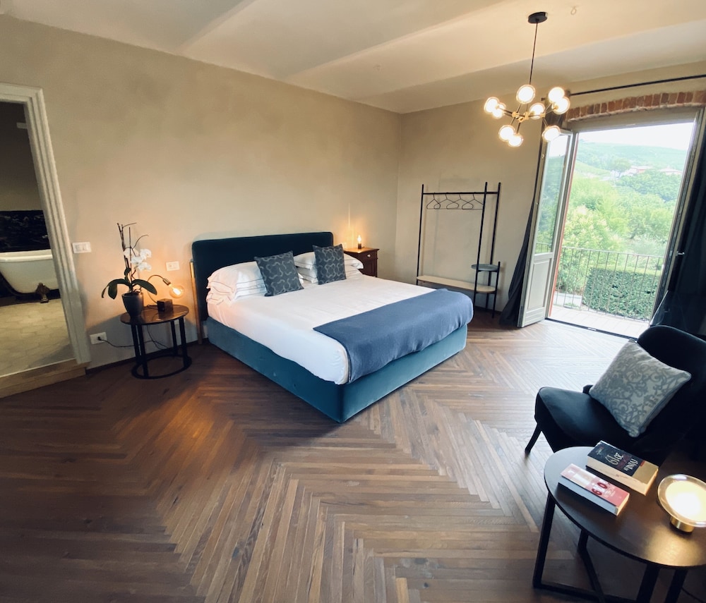 Romantic Junior Suite, vista vigneti photo 3