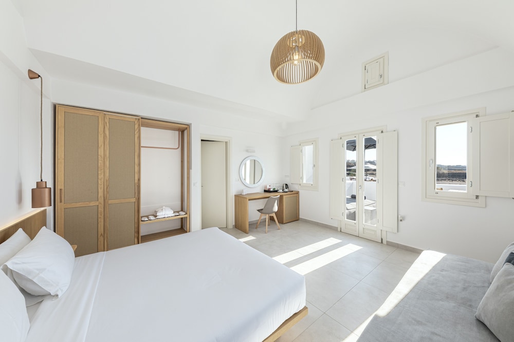Panoramic Suite, Hot Tub (Outdoor) - Photo 2