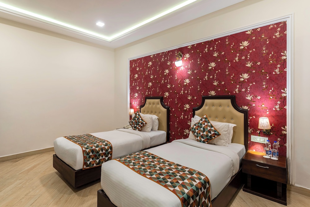 Basic Twin Room