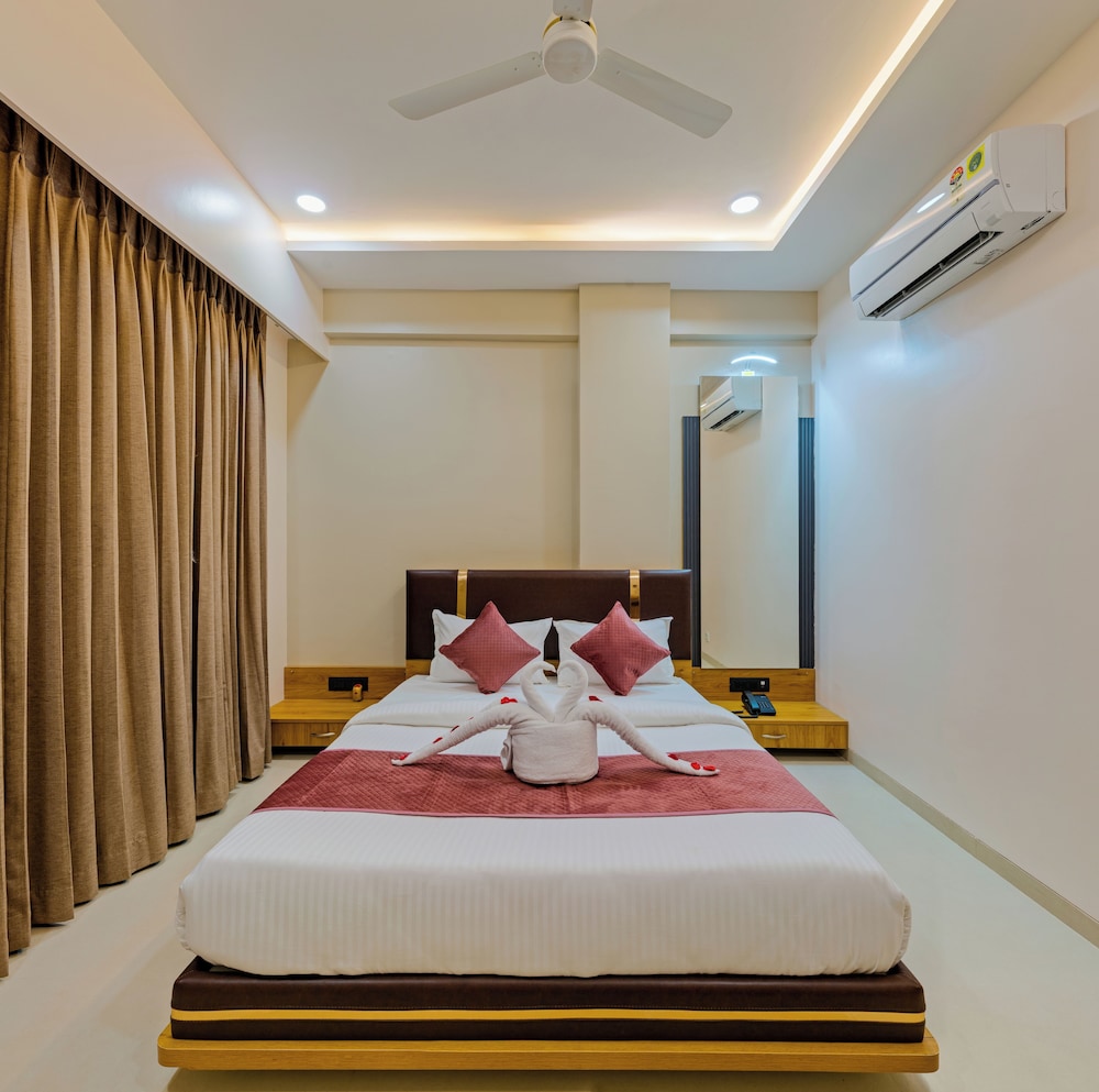 Super Deluxe Room AC