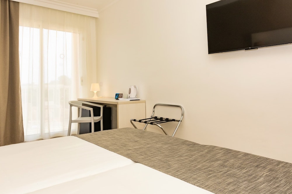 Habitación Doble, Balcón, Vista al Mar (2 Adultos, Parque Acuático)
