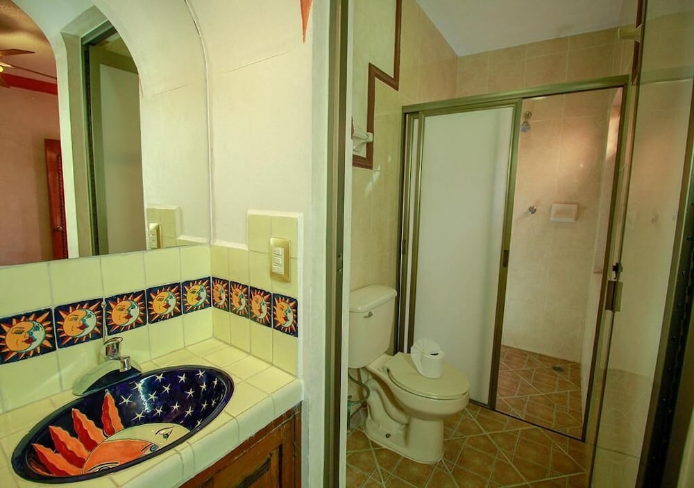 Comfort Room photo 3