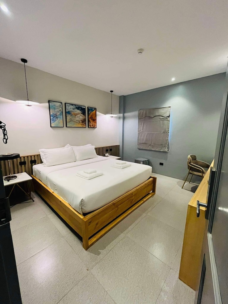 Comfort Double Room, 1 King Bed, Non Smoking - Photo 12