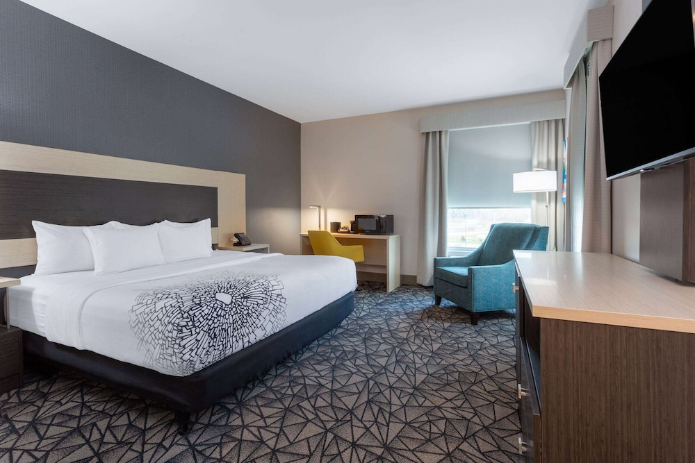 Room, 1 King Bed, Non Smoking - Photo 1