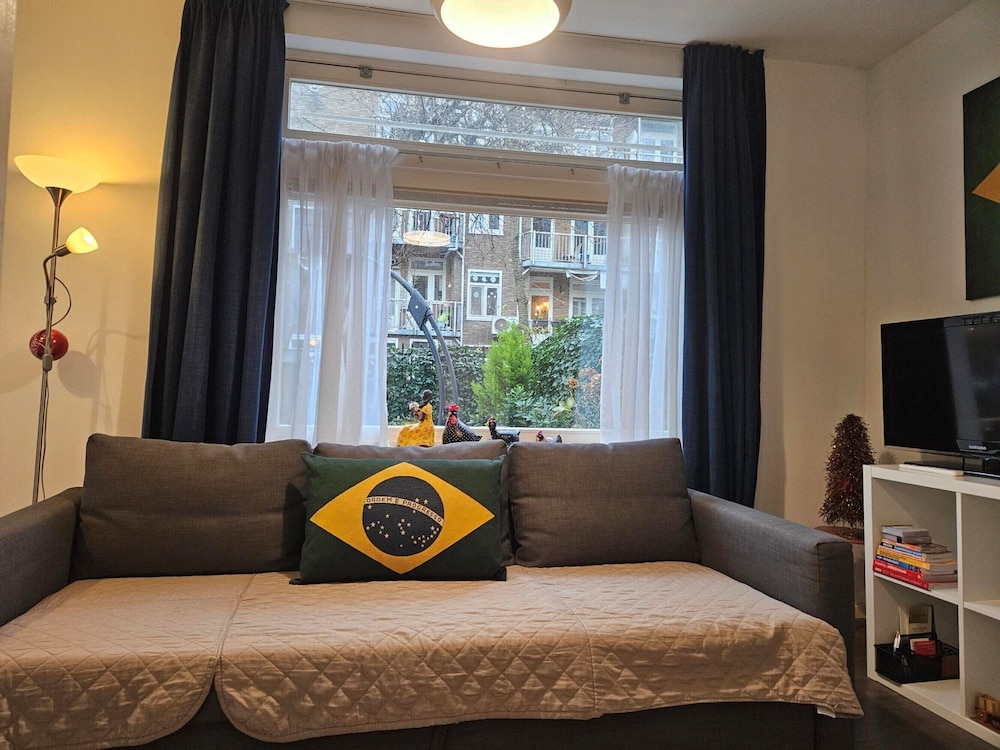 Classic Apartment photo 1