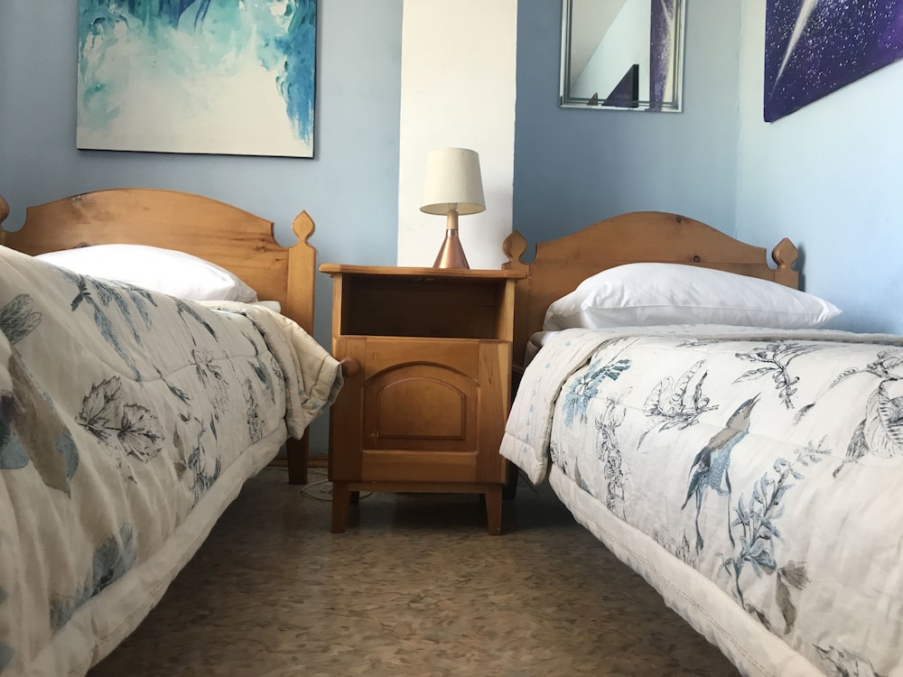Economy Twin Room, Non Smoking, Park View