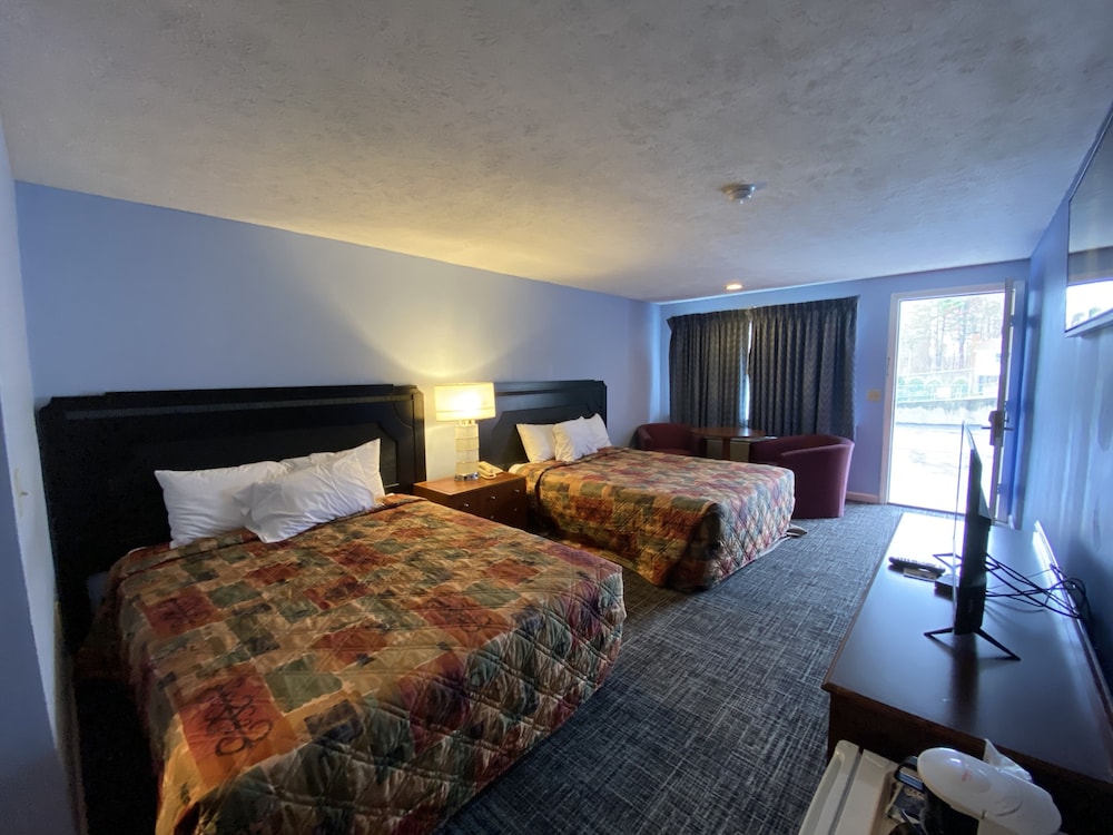 Deluxe Room, 2 Double Beds photo 1