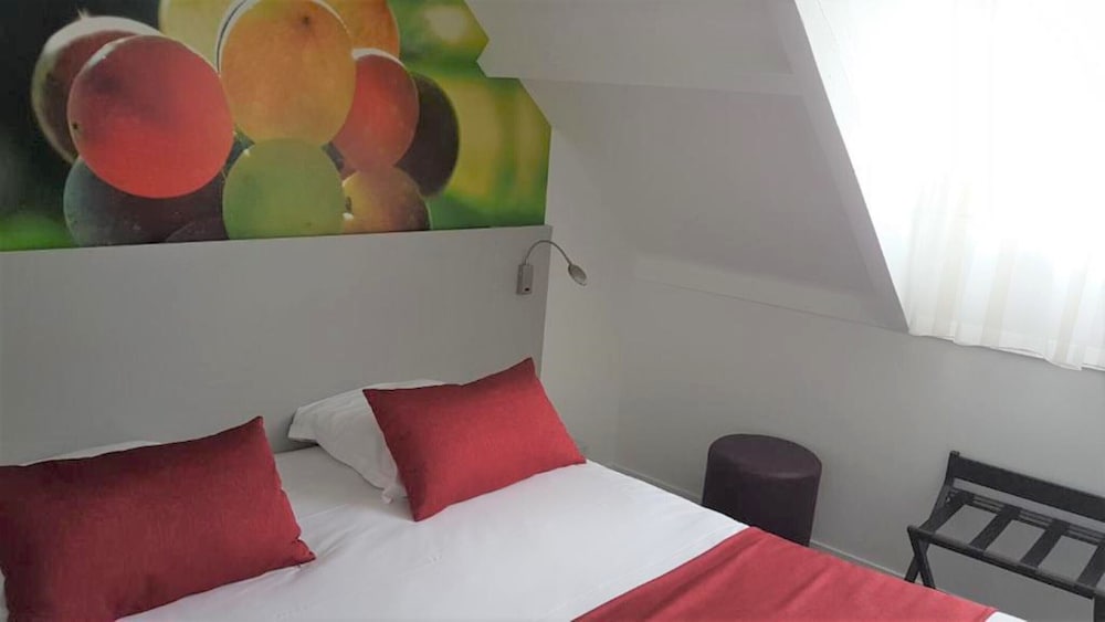 Standard Double Room Single Use photo 2