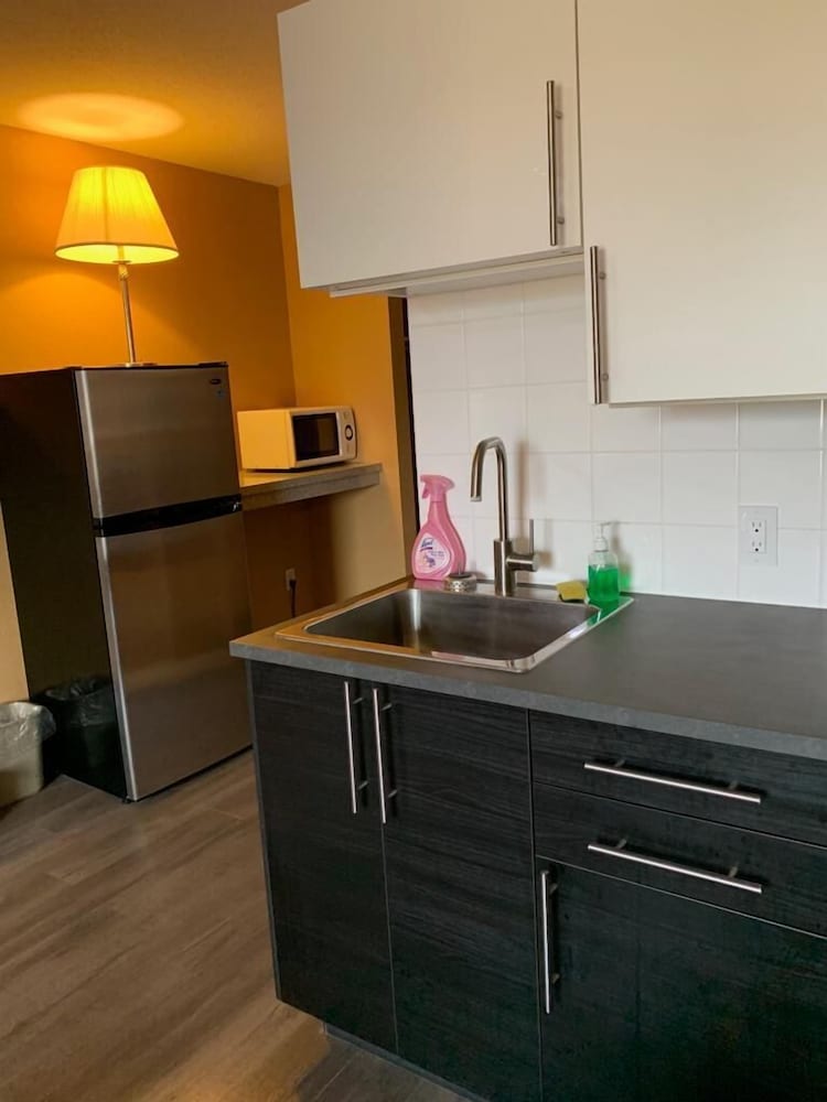 Standard Room, 2 Queen Beds, Kitchenette photo 1