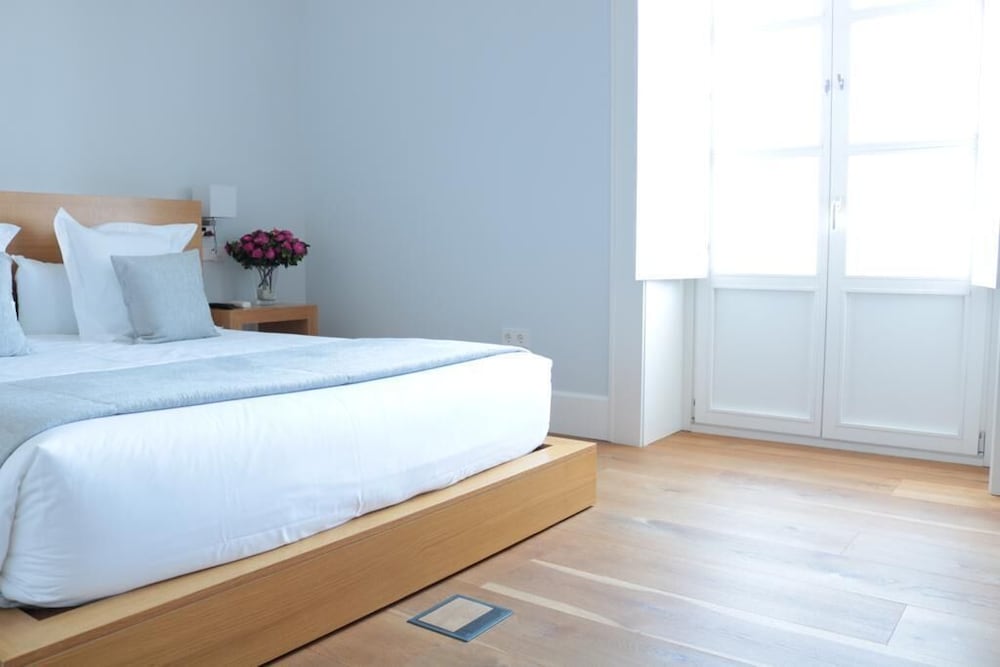 Premium Room - Photo 8