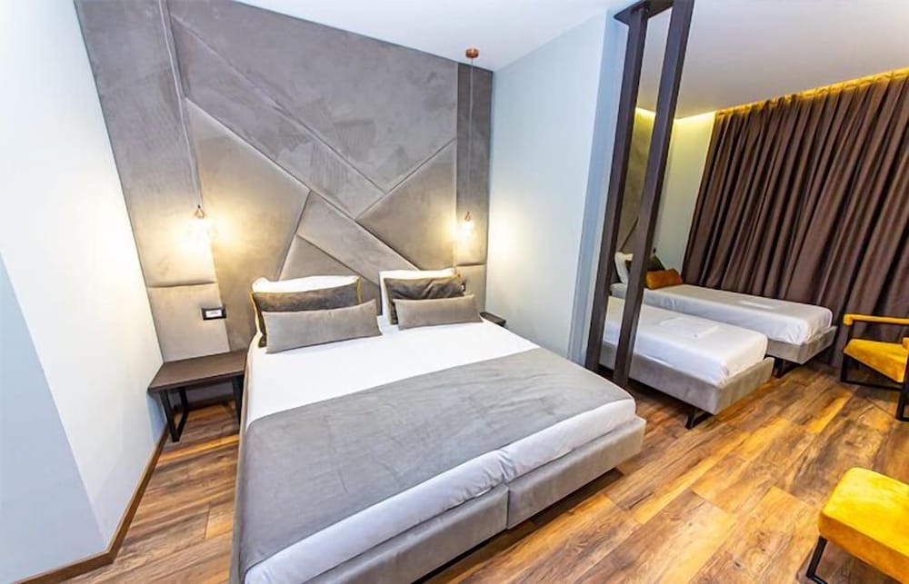 Deluxe Quadruple Room, Ground Floor (Window/No view)