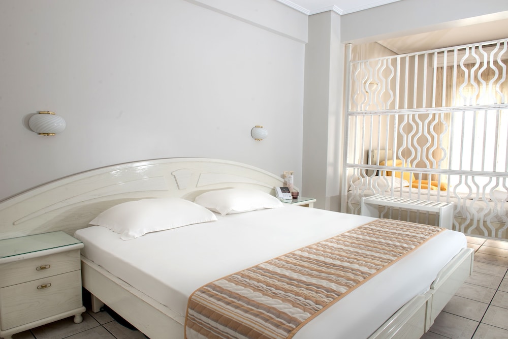 Comfort Quadruple Room - Photo 1