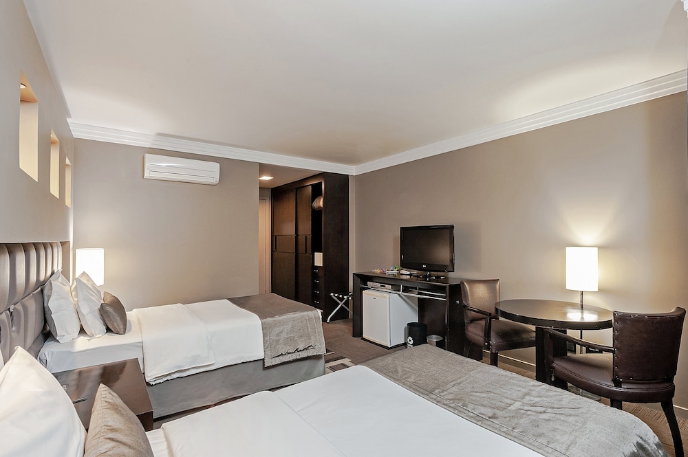 Deluxe Twin Room, 2 Twin Beds - Photo 7