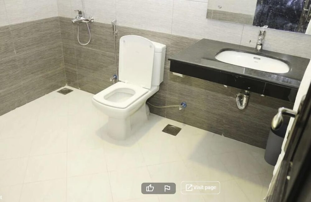 Deluxe Suite photo 3