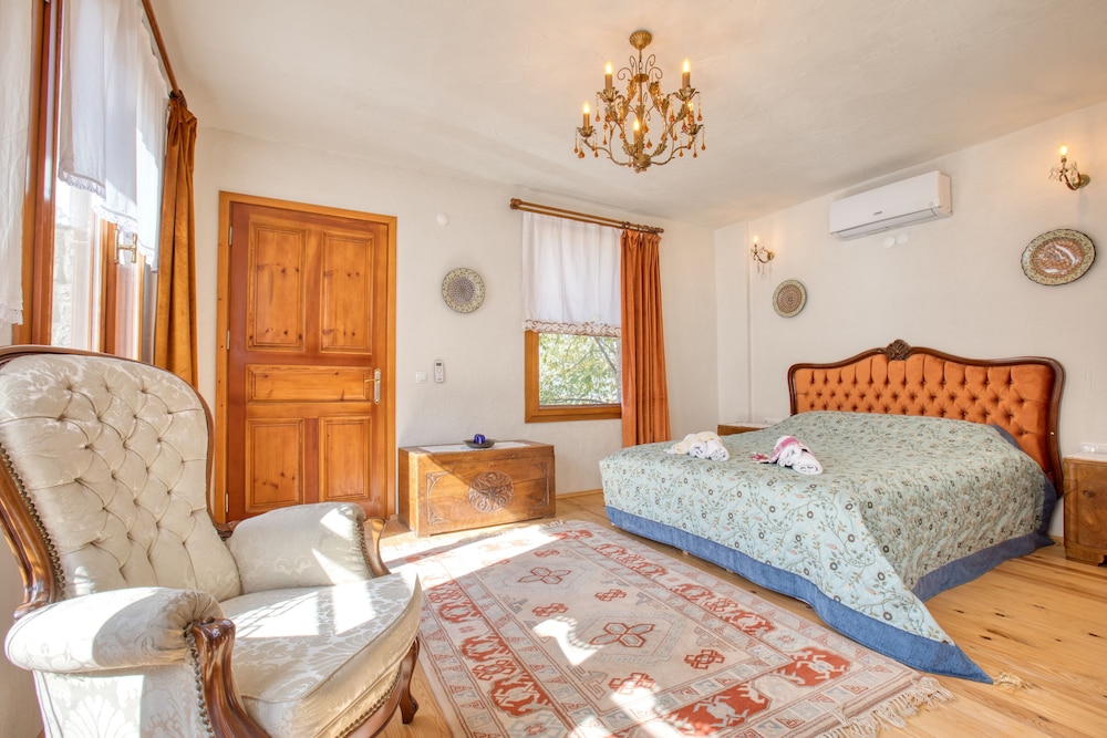 Luxury Double Room (Amber) photo 2