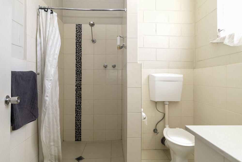 Triple Room - Photo 12