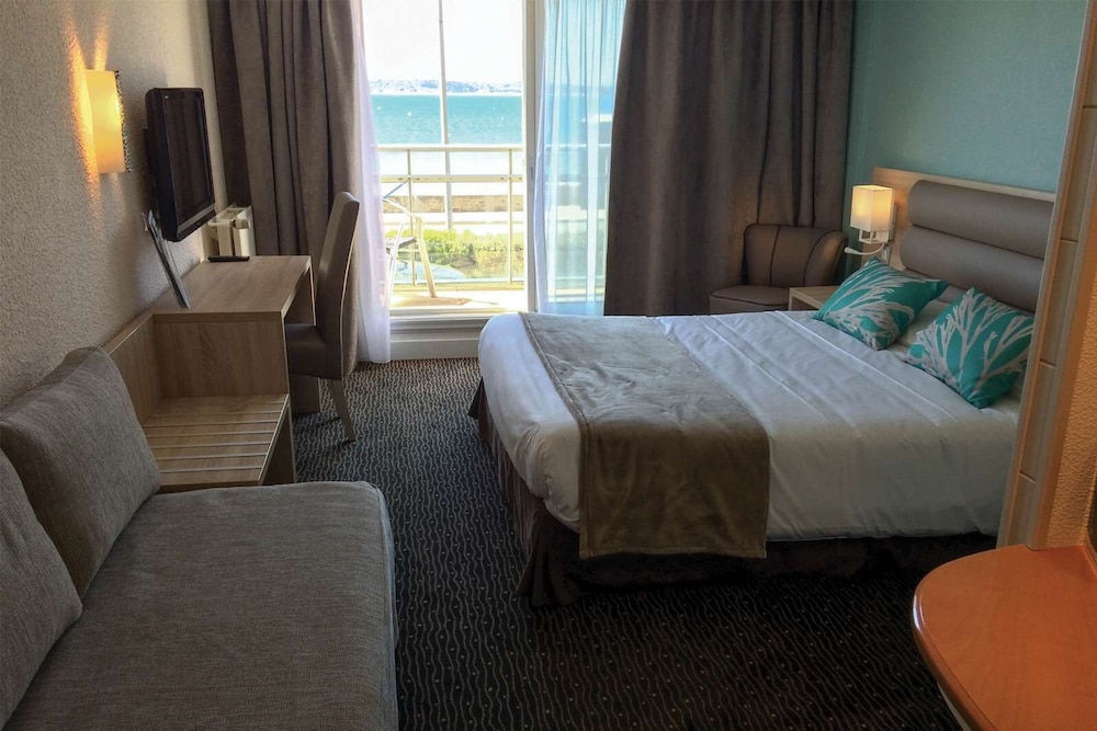 Comfort Twin Room, 2 Twin Beds, City View - Photo 17
