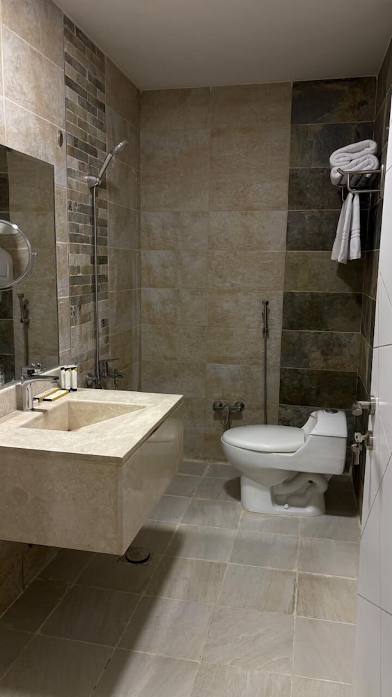 Luxury Apartment photo 2