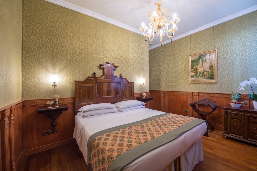 Classic Room