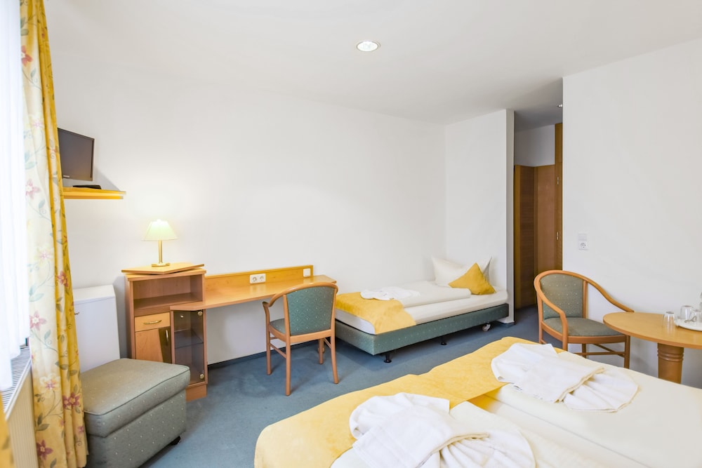 Triple Room photo 2