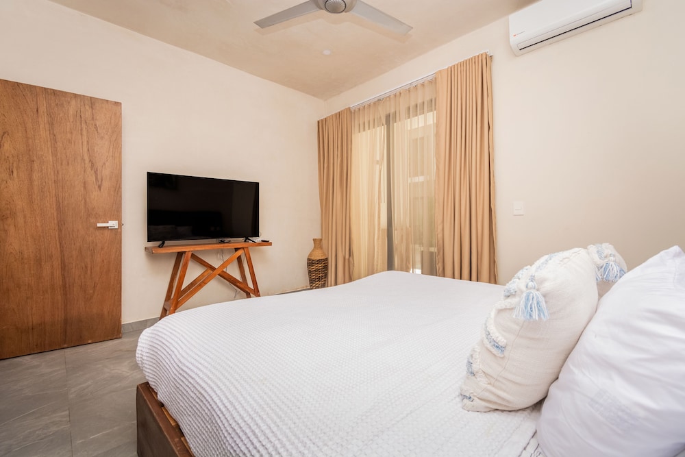 Standard Apartment, 1 King Bed
