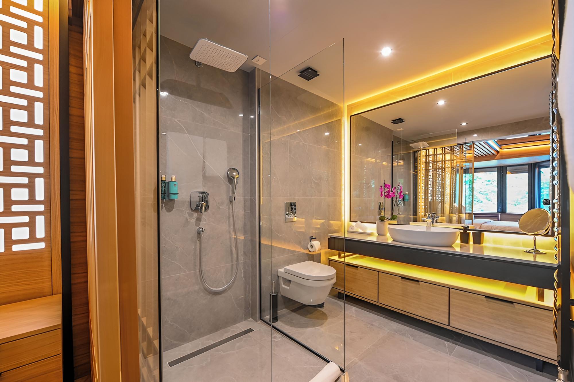 Business Suite - Photo 9