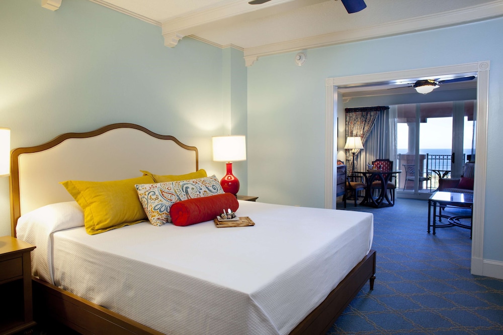 Premium Suite, 1 Bedroom, Resort View (Main Tower) - Photo 3