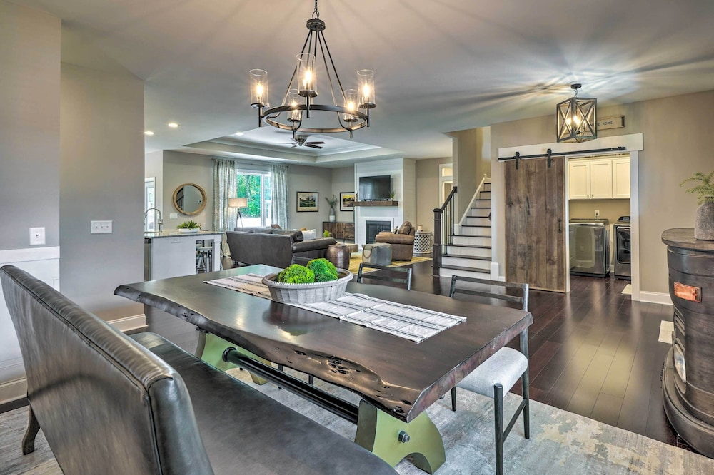 House (4 Bedrooms) photo 2