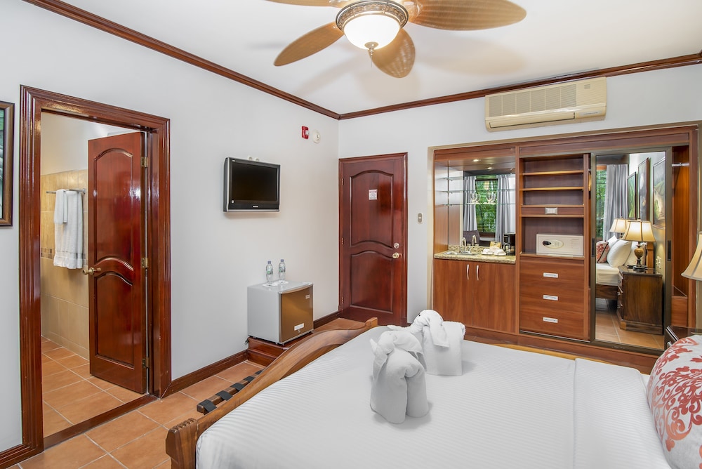 Deluxe Double Room - Photo 2