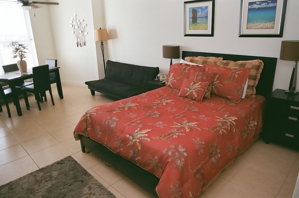 Studio, 1 Queen Bed