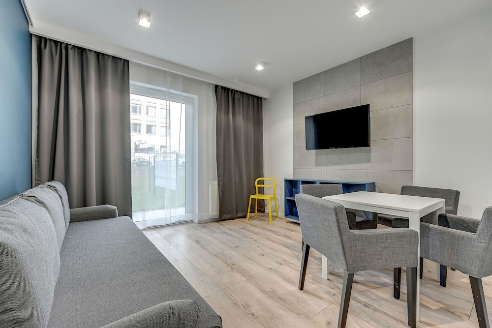 Deluxe Apartment, Balcony (with garden, without parking - 71) photo 2