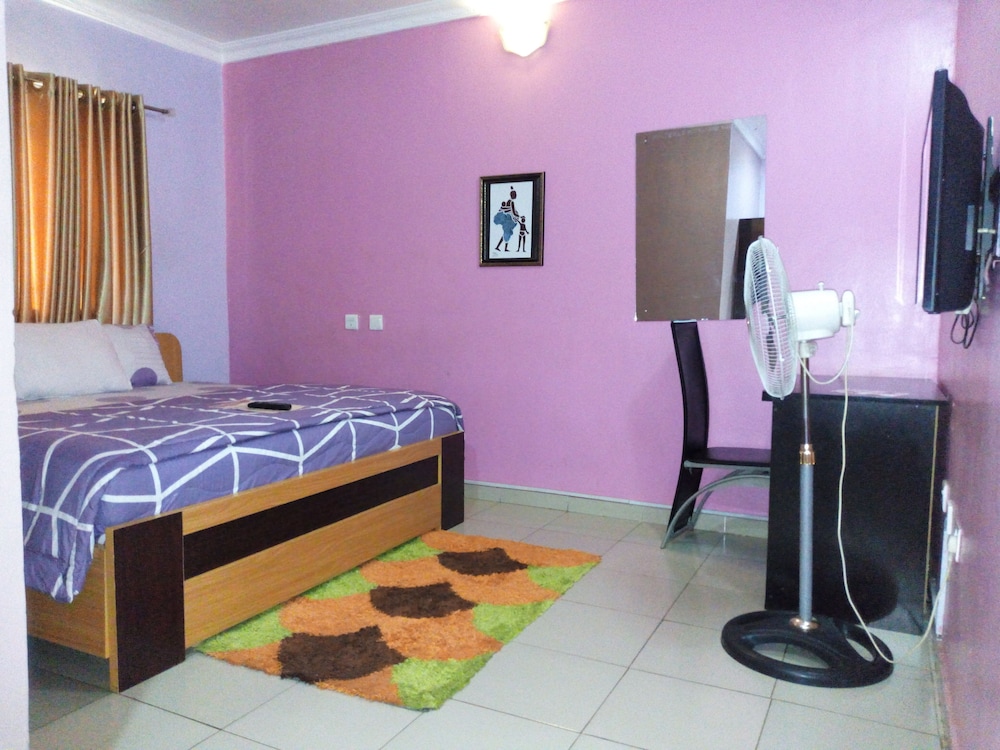 Single Room (Royal 2) photo 1