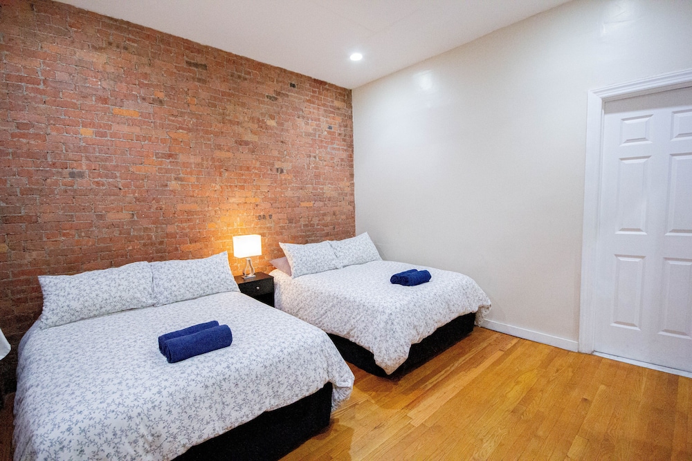 One Bedroom #7 photo 3