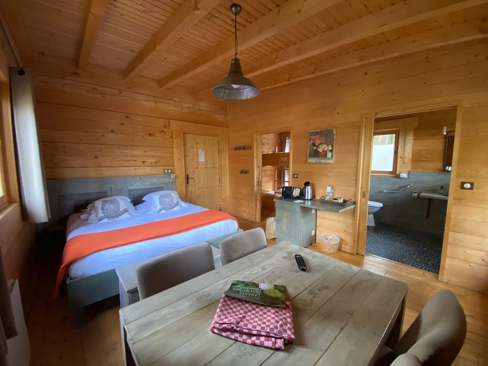 Mazet Cabin photo 3