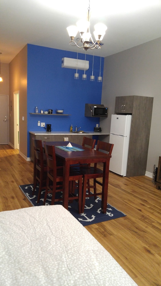 Studio Suite 6 photo 1