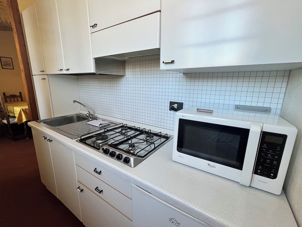Comfort Apartment, 2 Bedrooms photo 3