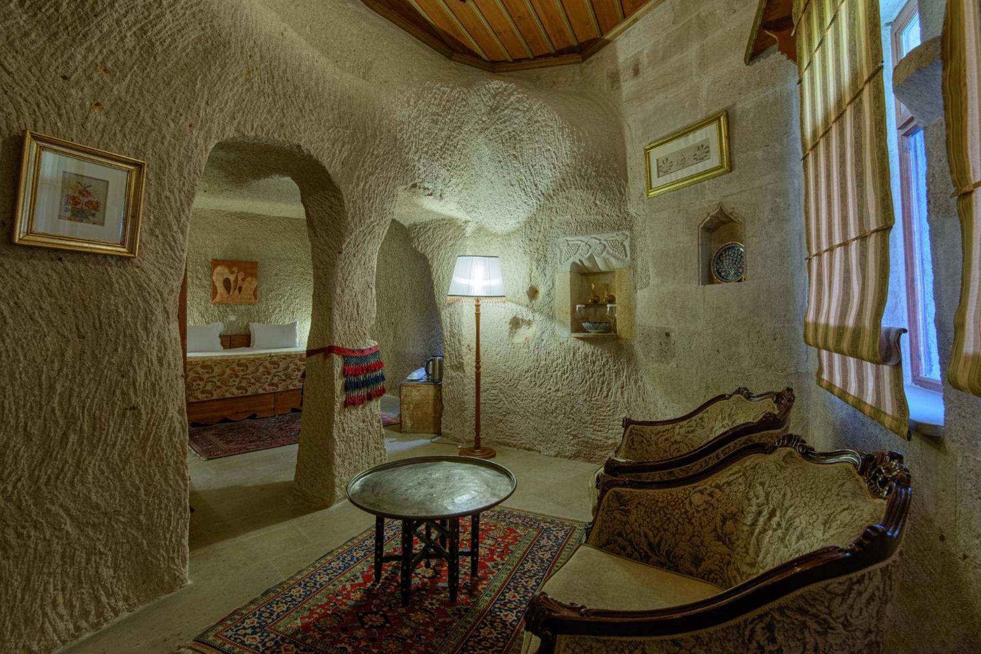 Deluxe Double or Twin Room - Photo 3