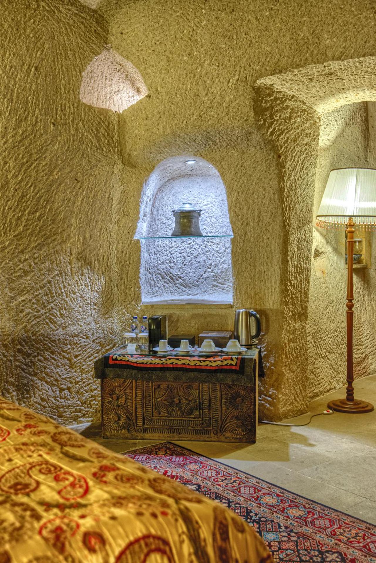 Deluxe Double or Twin Room - Photo 4