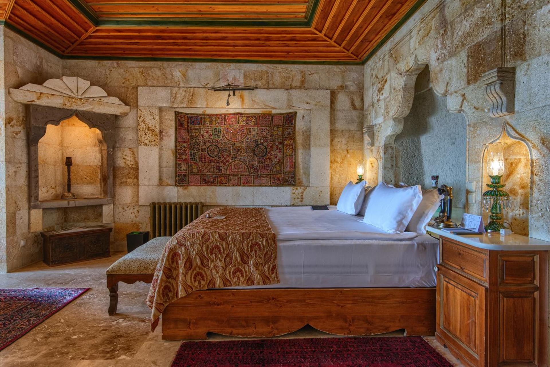 King Suite - Photo 9