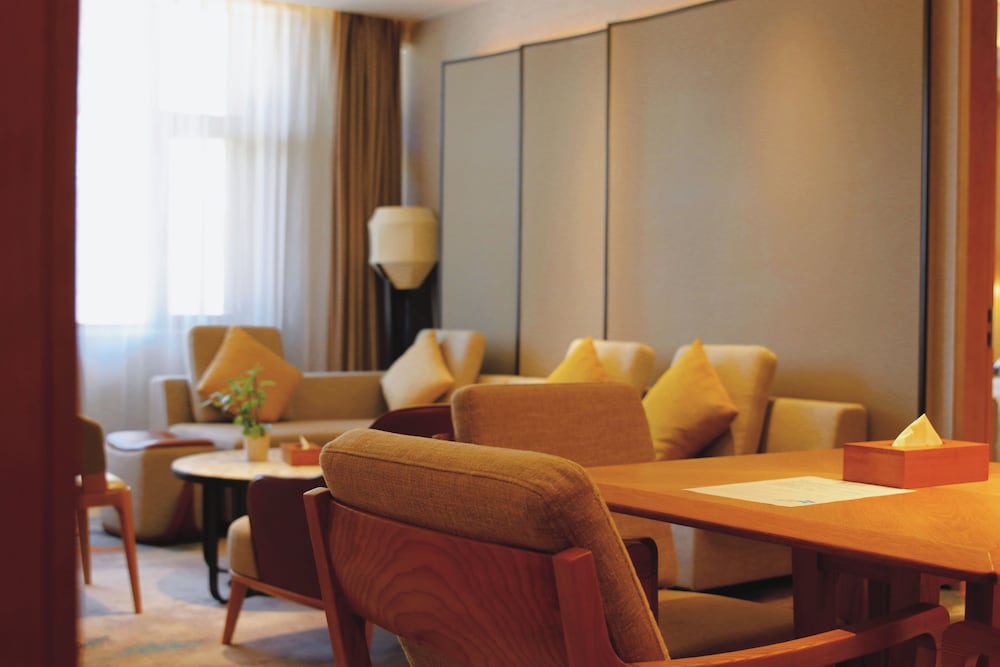Deluxe Suite, 1 Bedroom photo 3