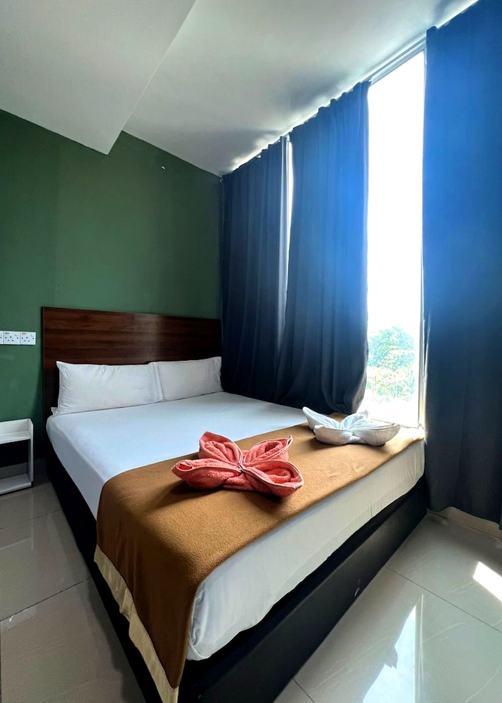 Business Double Room - Photo 12
