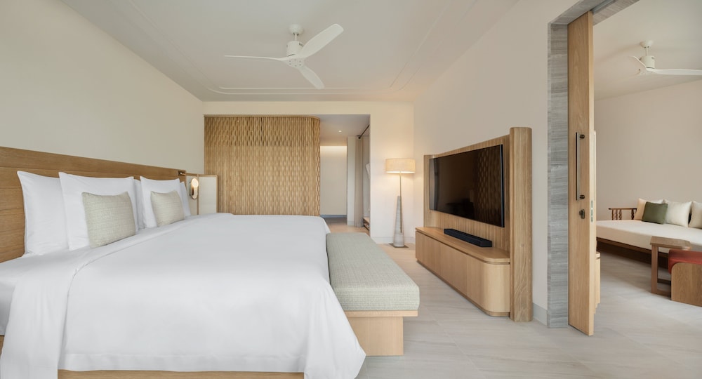 Suite (Reserve, Ocean) - Photo 4