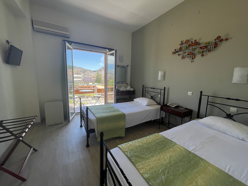 Comfort Double Or Twin Room, Mountain View photo 2
