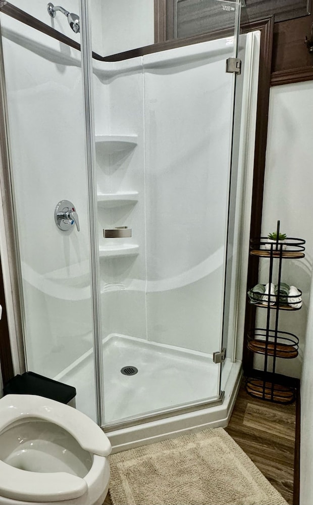 Deluxe Single Room, Balcony, Mountain View photo 2