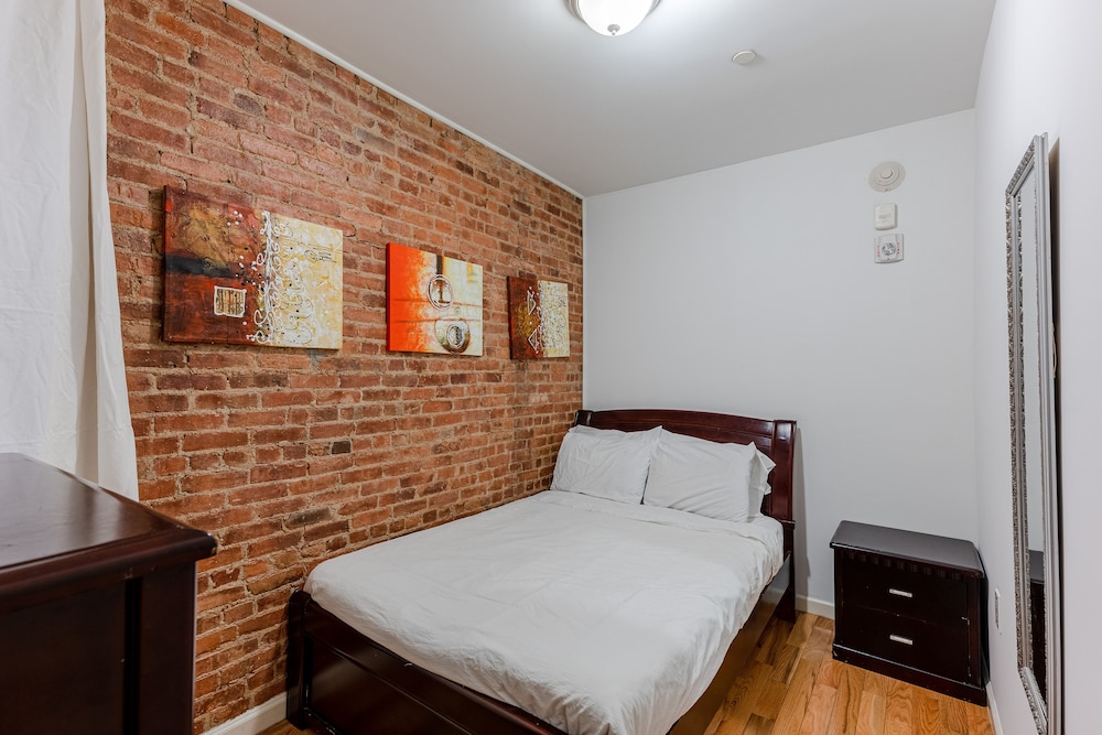 Apartment photo 3