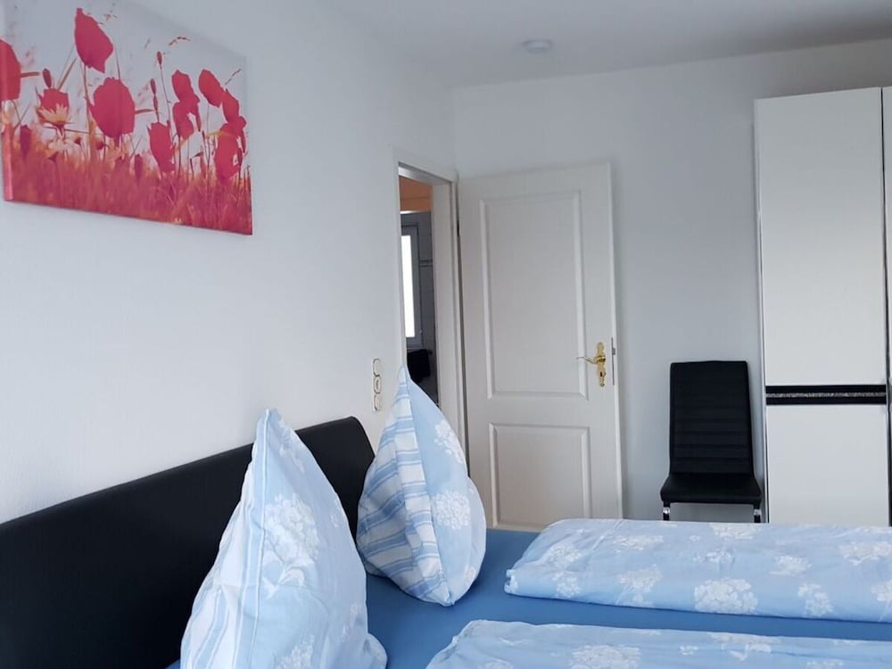 Apartment photo 2