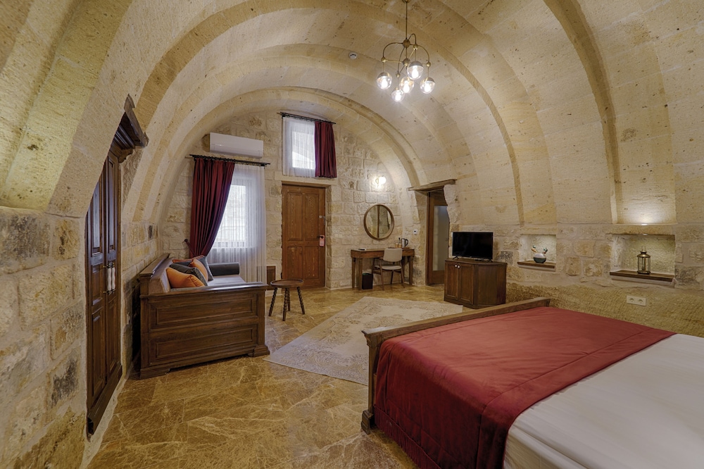 Elite Room