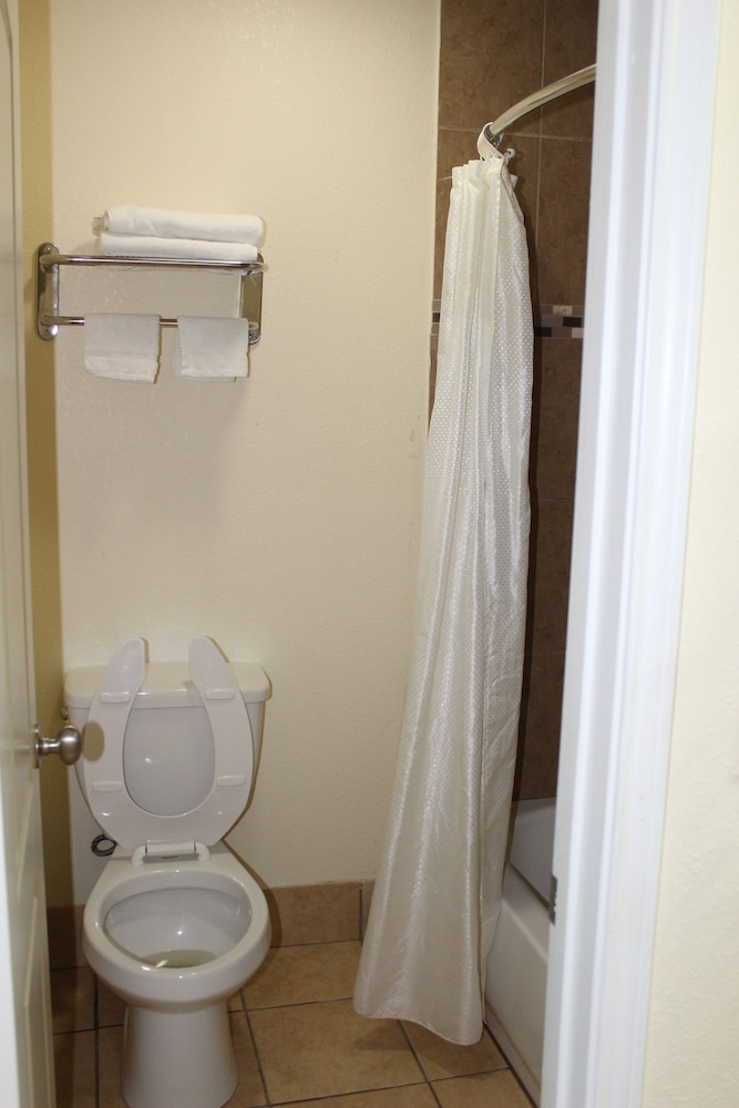 Single Room, 1 Twin Bed, Smoking photo 3