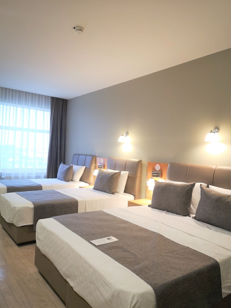 Quadruple Room photo 3